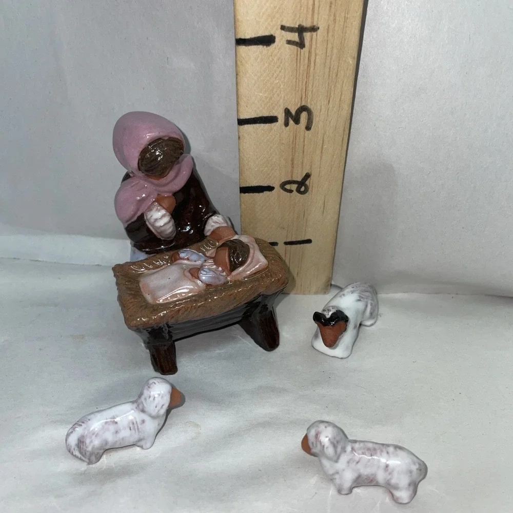 Vintage Mexican Folk Art Nativity Hand Painted Clay Mother Mary Baby Jesus Lambs